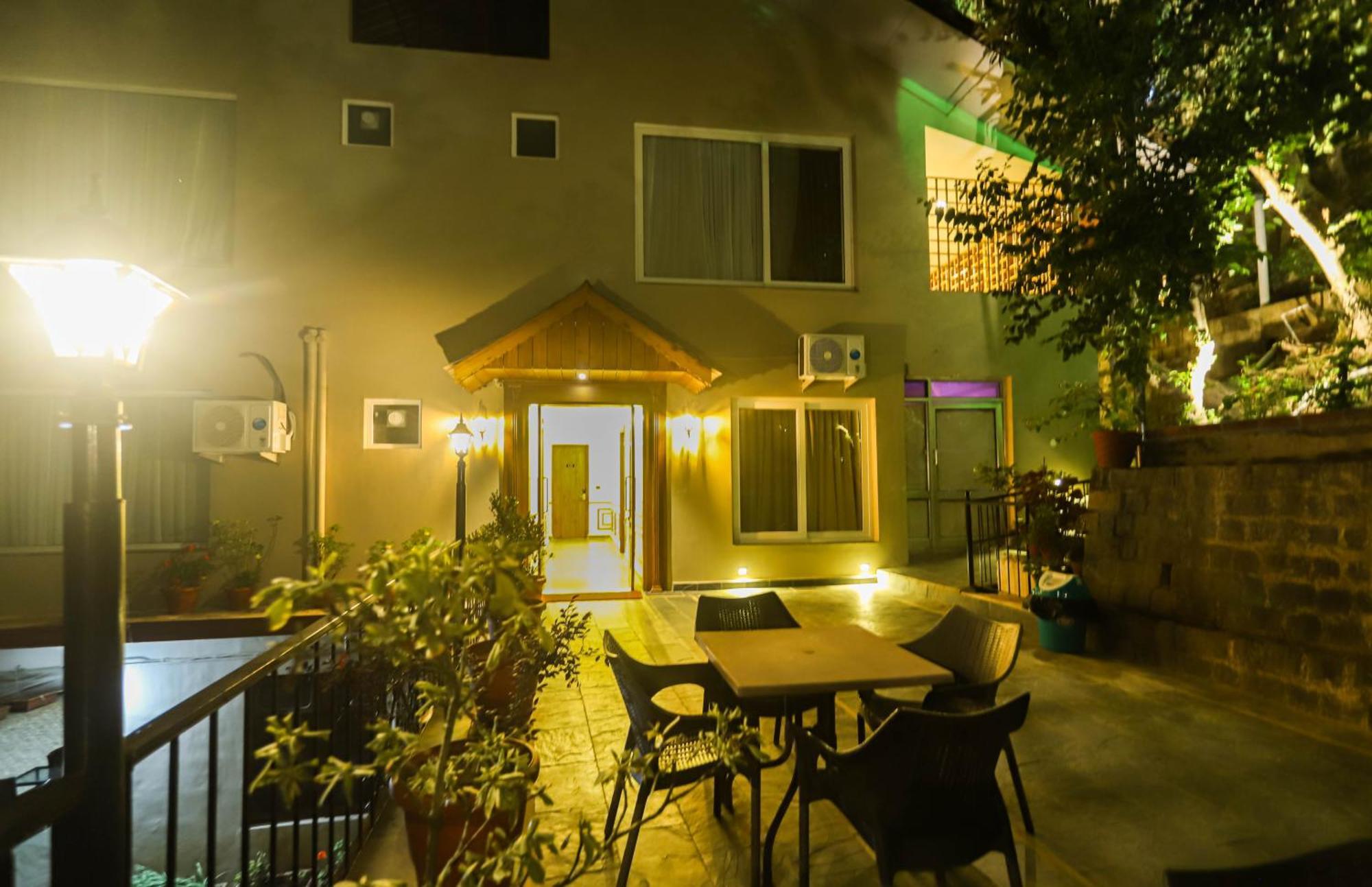 Hotel Pong View Дармсала Экстерьер фото
